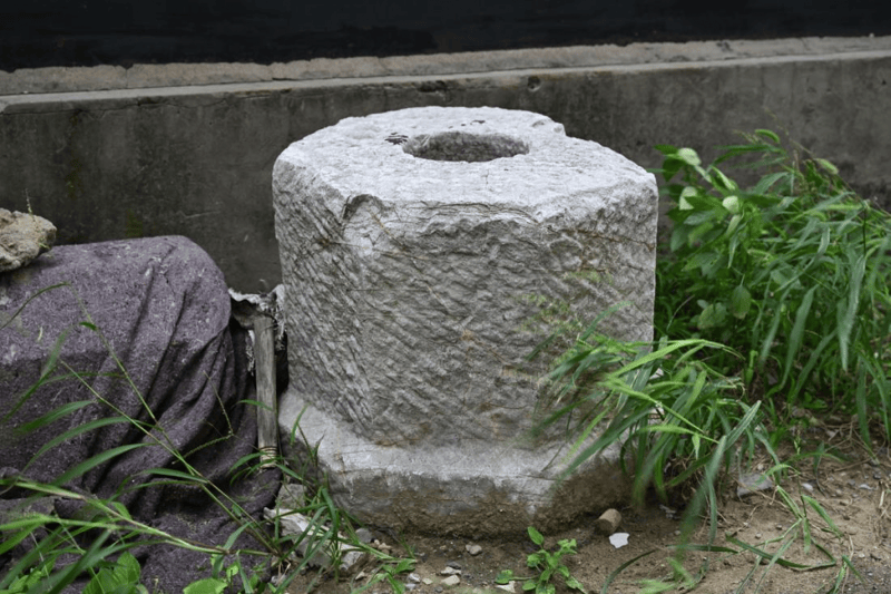 皇冠登1登2登3出租
_北京朝阳某小区发现石马 文物专家现场鉴定