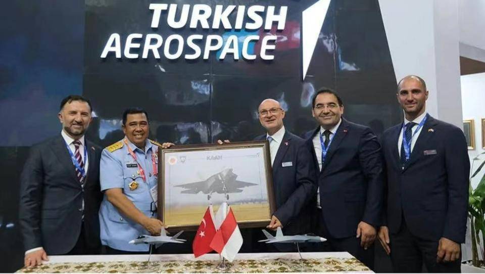 水原三星vs城南足球俱乐部_官宣歼-20已经不够“先进”可以公开水原三星vs城南足球俱乐部,预示中国有更厉害重型战机