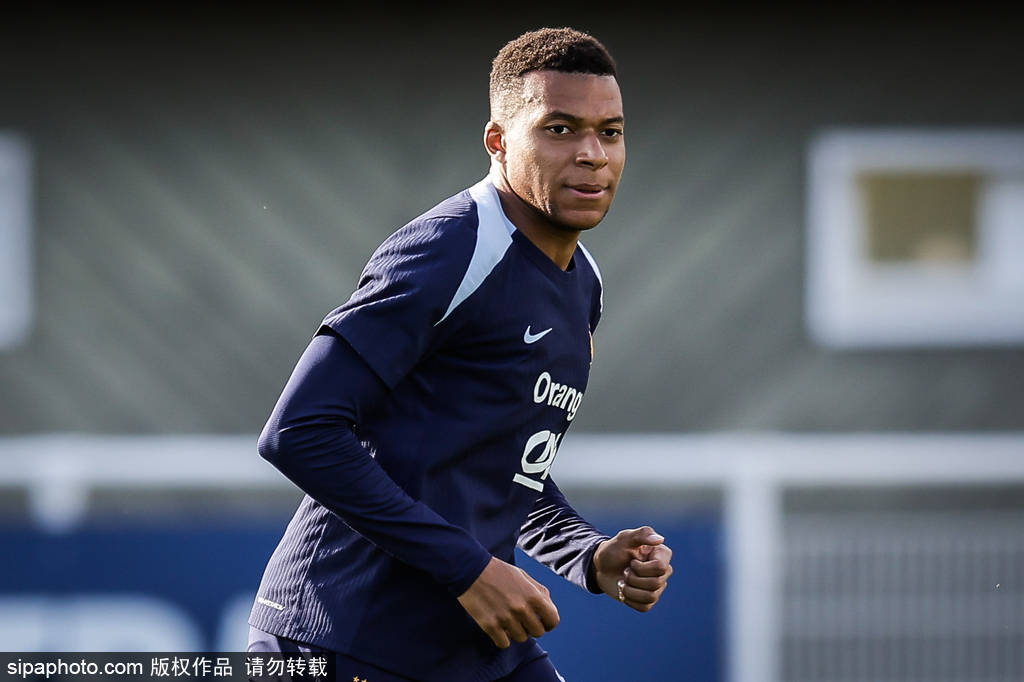 圣彼得堡泽尼特vs诺夫哥罗德_观战台：德西法葡冲击世预赛开门红 英格兰力争四连胜