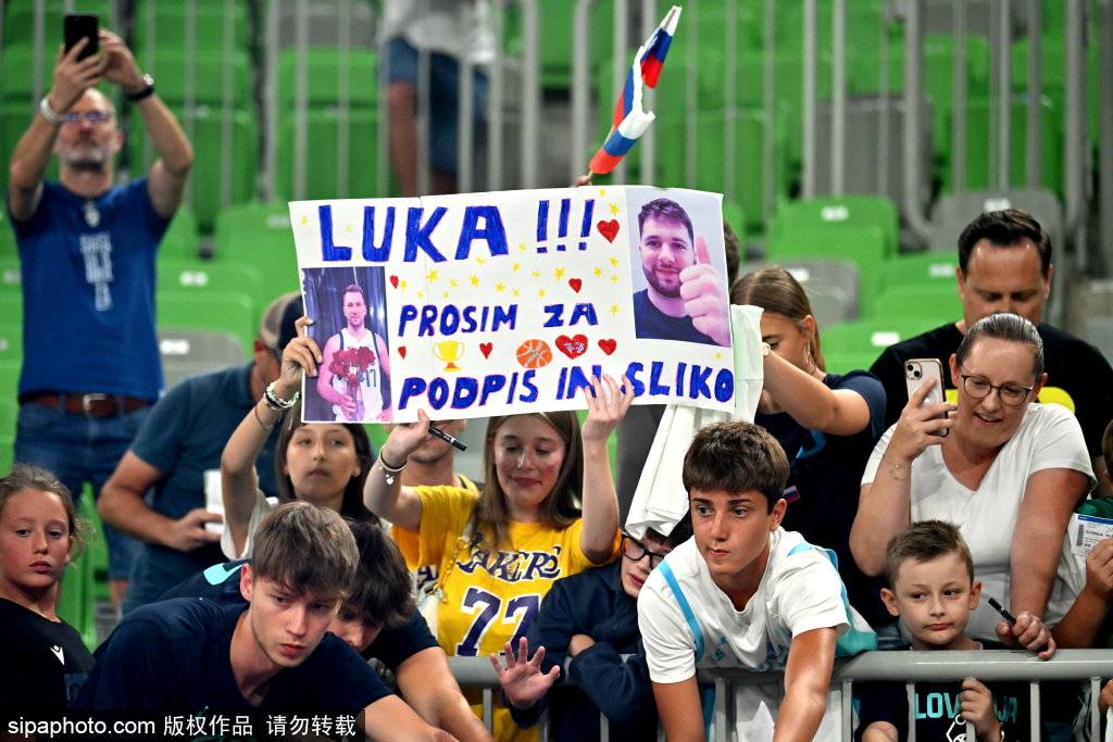 斯洛伐克 v 德国_卢卡·东契奇37分震撼欧洲篮球锦标赛斯洛伐克 v 德国,湖人球迷沸腾了!