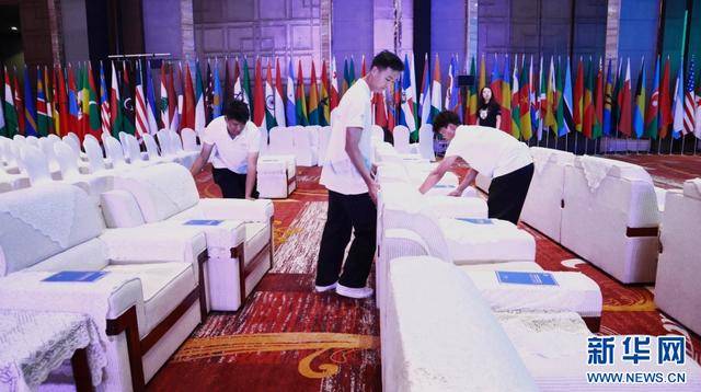 瑞士甲组联赛_2025全球南方媒体智库高端论坛 129名志愿者传递“温暖名片”