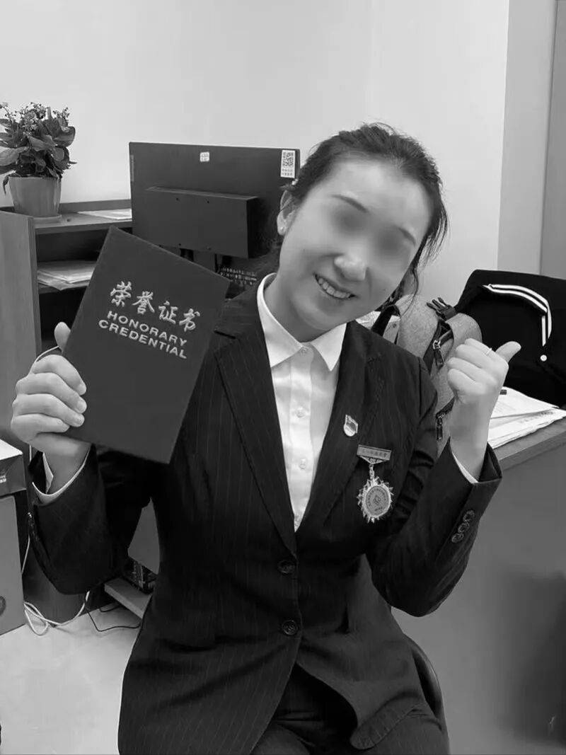 维泽夫洛兹vs 阿卡_28岁女律师不幸身亡维泽夫洛兹vs 阿卡，周某被执行死刑