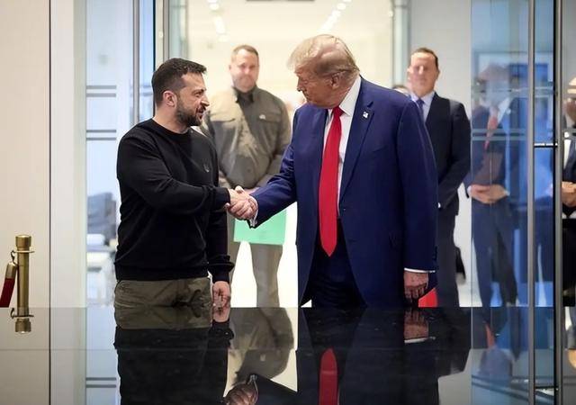 怎么申请皇冠信用网_俄军7亿美元导弹车一夜蒸发怎么申请皇冠信用网,特朗普很激动,忽悠乌克兰继续打!