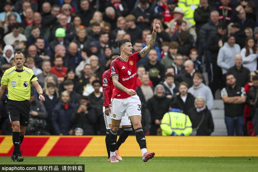 皇冠信用網代理
_观战台:利物浦大战曼联+拜仁火拼多特 阿森纳冲五连胜