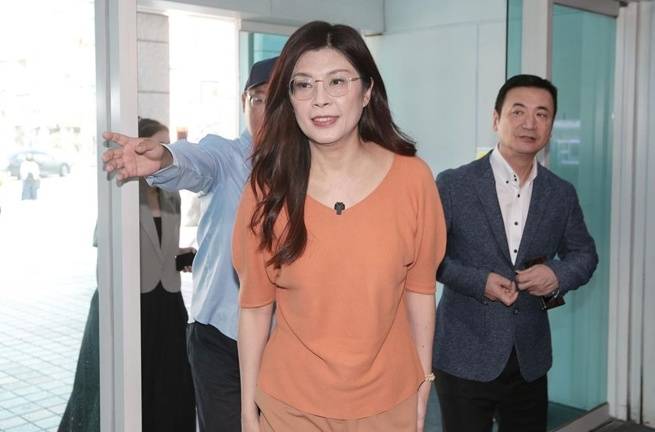 皇冠信用网开户
_郑丽文今日就任国民党主席