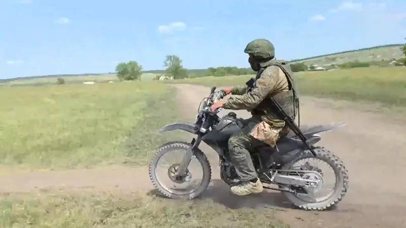 皇冠信用网需要押金吗
_匕首炸碎情报中心皇冠信用网需要押金吗
,乌克兰捅了马蜂窝,没料到俄军报复这么快又狠