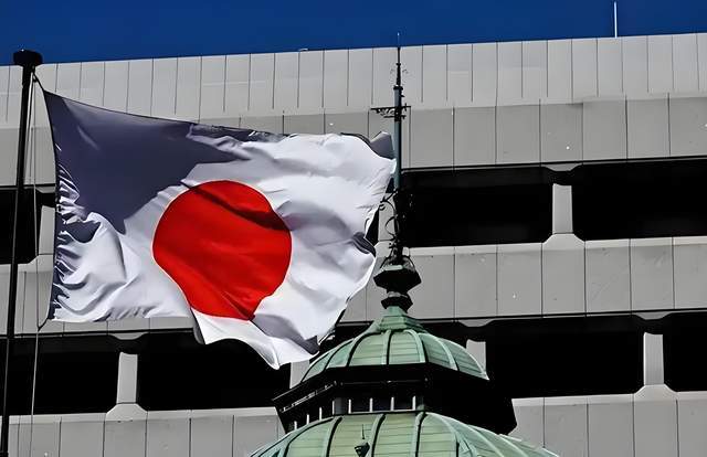 皇冠信用网站
_中日交锋正酣皇冠信用网站
，马来西亚突然动手！14名日本人落网，细节太解气