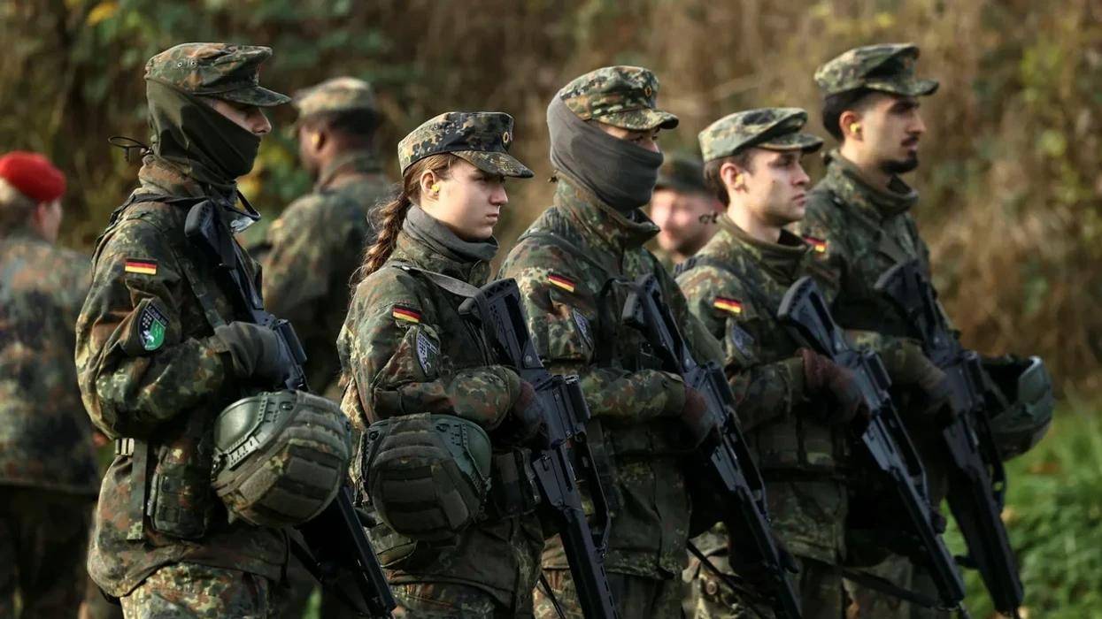 皇冠信用网会员注册网址_俄拒绝圣诞节停火皇冠信用网会员注册网址，乌军信心被打崩，德国害怕了，急解释出兵条件