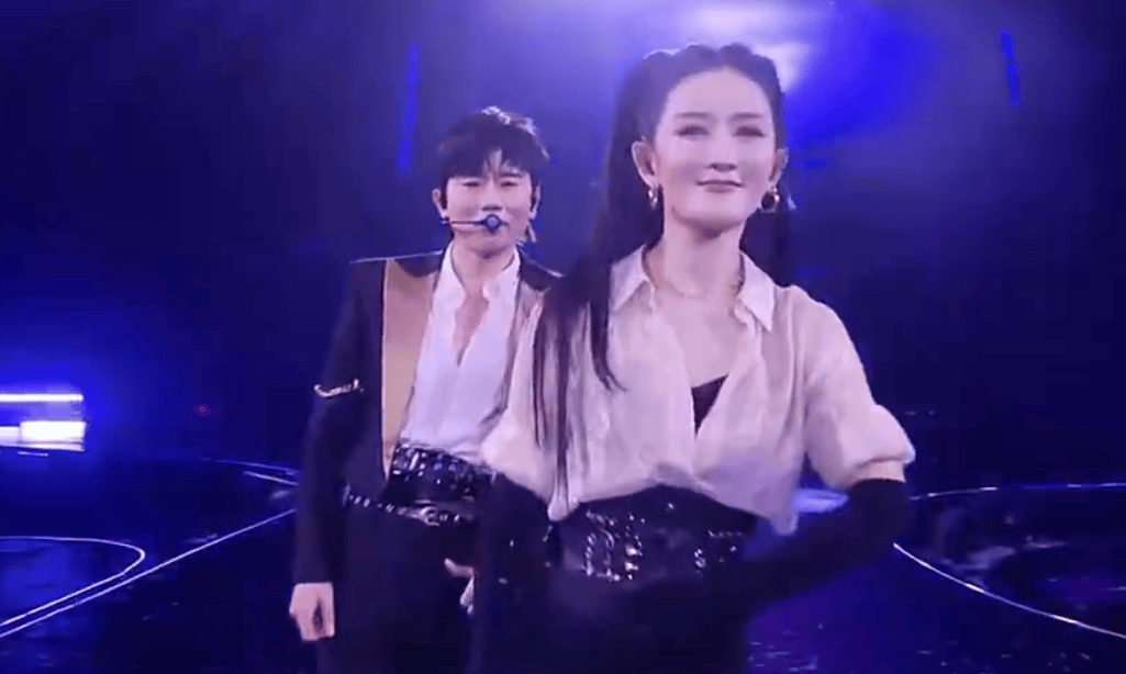 皇冠电竞足球_张杰再回应和谢娜双人舞争议皇冠电竞足球！现场表白老婆：谢谢我最爱的太阳女神娜娜