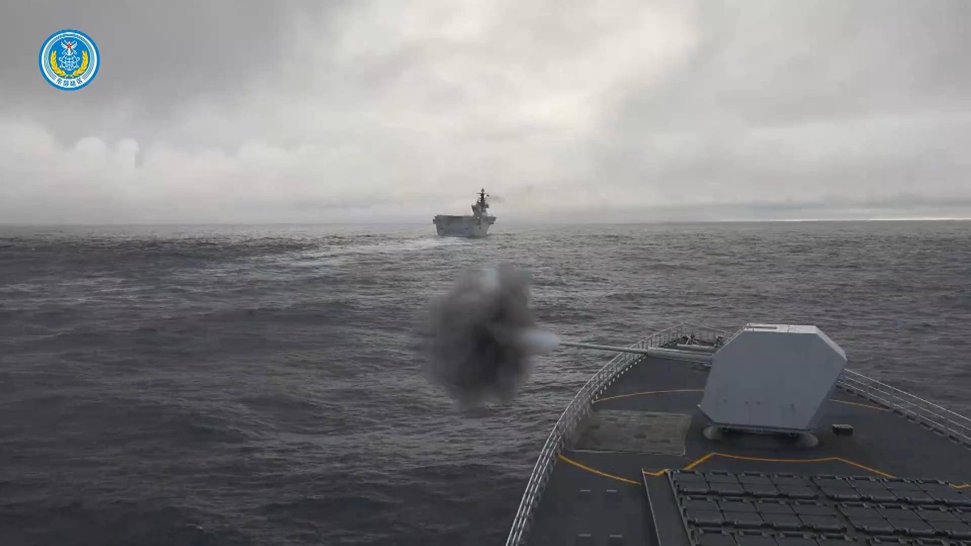 hga050皇冠手机登入_8个台军中将通报:解放军89架战机出击hga050皇冠手机登入,055开火,075舰逼近台岛