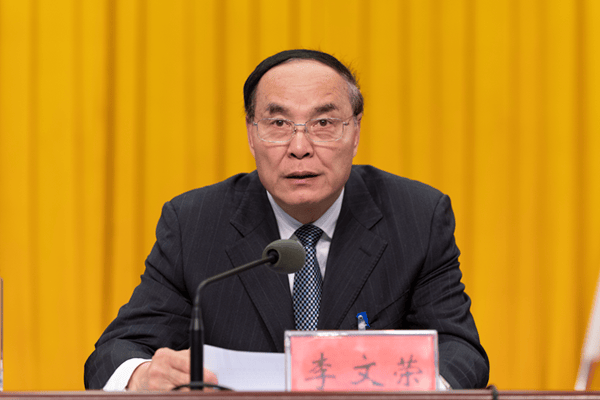 皇冠代理登入_在昆明市副市长、常务副市长、市长皇冠代理登入，曲靖市委书记，云南省委常委等职务上，李文荣非法收受他人财物，数额特别巨大