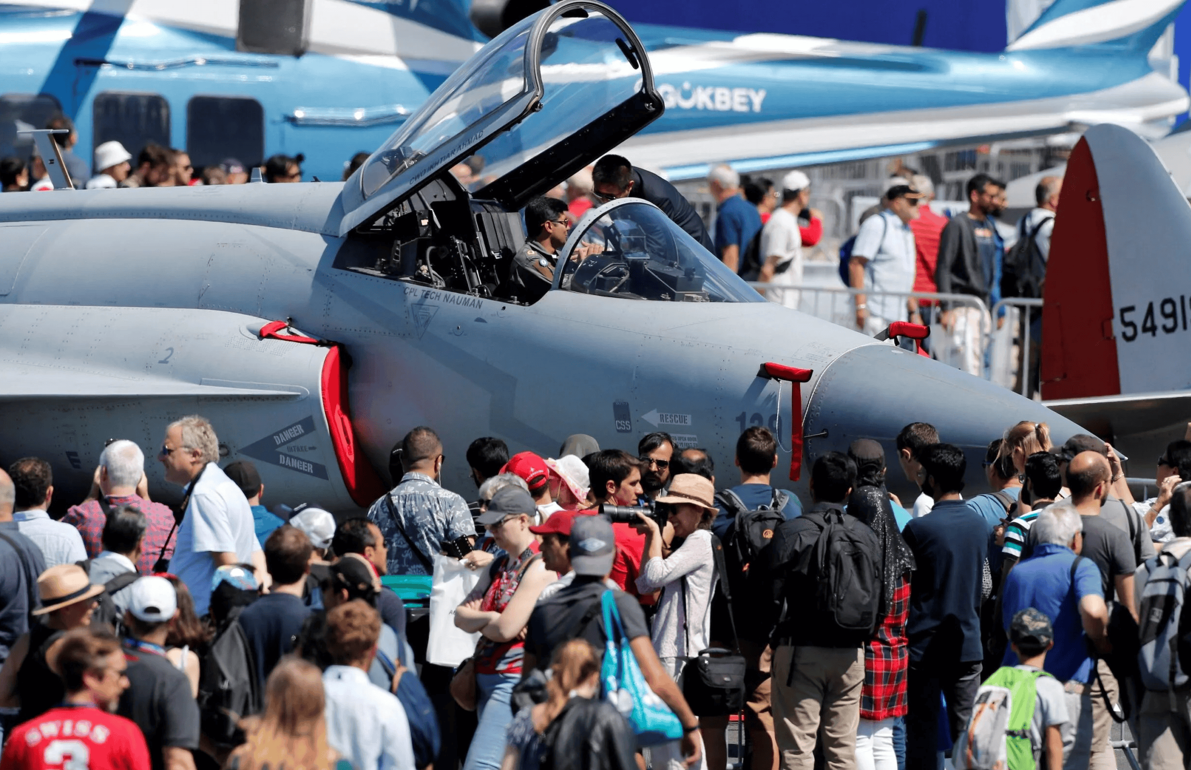 正版皇冠信用网开户_胜战红利!中方确认5·7空战战果后正版皇冠信用网开户,巴铁宣布靠枭龙还清33亿欠债