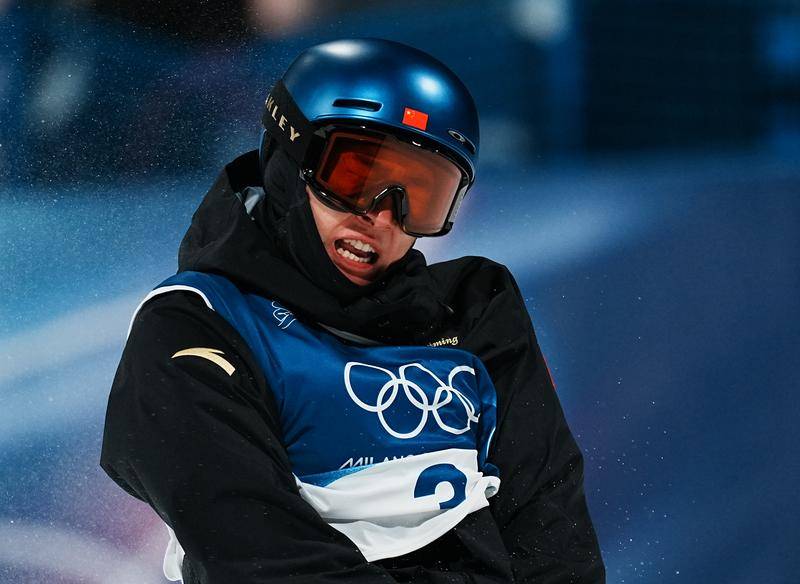 皇冠信用网会员开户_中国队首枚奖牌皇冠信用网会员开户！米兰冬奥单板滑雪男子大跳台 苏翊鸣摘铜