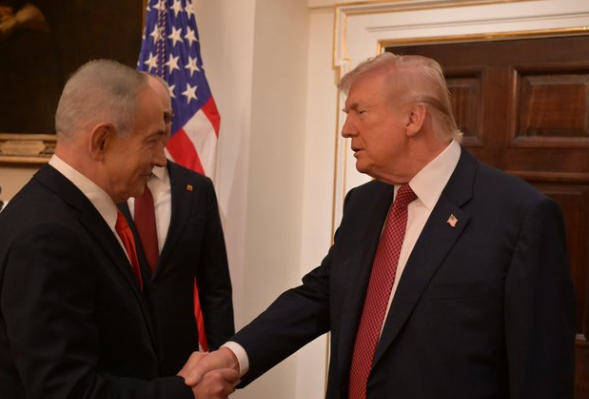 世界杯足球平台代理_特朗普跟内塔尼亚胡想出馊主意:打击伊朗对中国石油出口