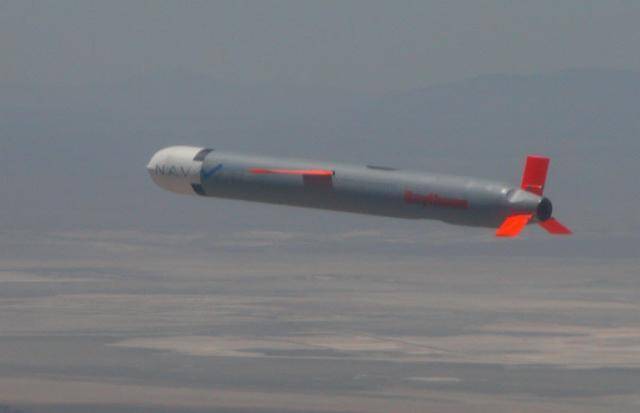 皇冠信用网怎么代理_特朗普不给“战斧”皇冠信用网怎么代理,乌克兰自造导弹,刻意避开美国零件防断供