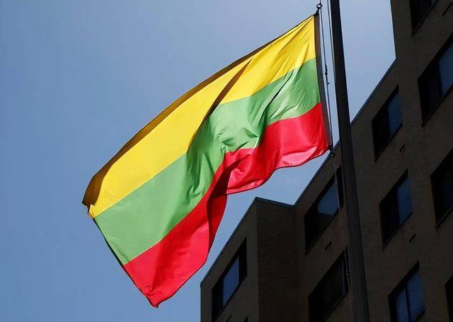 皇冠退水
_立陶宛想和中国恢复外交关系皇冠退水
,但拒绝“下跪认错”,看来中方给他的教训还不够?