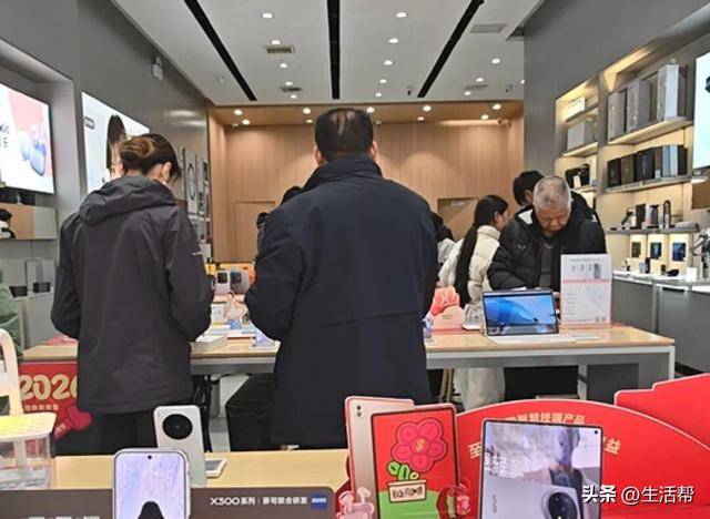 皇冠信用盘在线申请 _近5年最大规模手机涨价潮来了！郑州手机市场：预计最高涨2000元皇冠信用盘在线申请 ，老款机已缺货